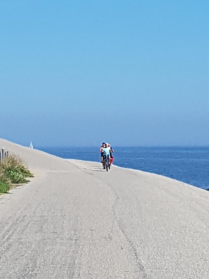 Romantisch Huisje Nabij Het Strand Met Uitzicht Op De Tulpenvelden Юліанадорп Екстер'єр фото