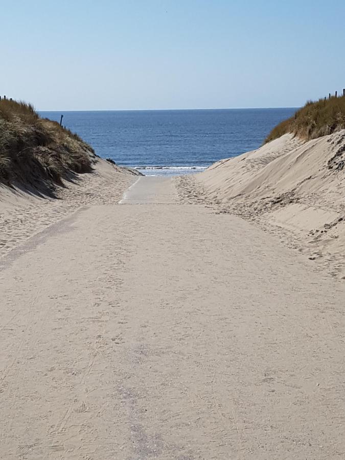Romantisch Huisje Nabij Het Strand Met Uitzicht Op De Tulpenvelden Юліанадорп Екстер'єр фото